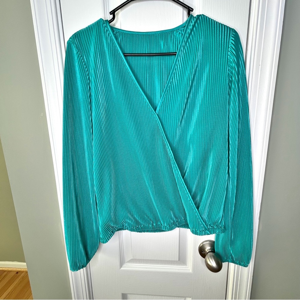 CUPSHE Women’s Vibrant Dressy Casual Loose Fit V-Neck Teal Wrap Blouse Small